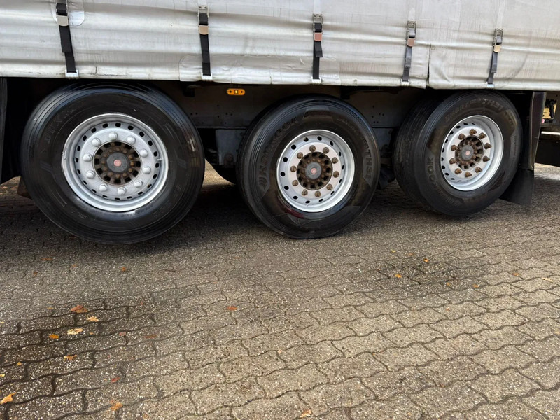 Schmitz Cargobull S01 Schuifzeilen/Schuifdak 2x Liftas SAF Schijfremmen - Брезентово полуремарке: снимка 5 Schmitz Cargobull S01 Schuifzeilen/Schuifdak 2x Liftas SAF Schijfremmen - Брезентово полуремарке: снимка 5