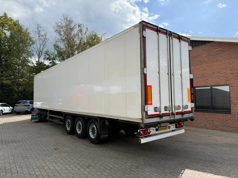 Schmitz Cargobull SKO 24 5x Meatrails Rohrbahnen Fleisch Carrier Vector 1950MT - Изотермичен полуремарке: снимка 2 Schmitz Cargobull SKO 24 5x Meatrails Rohrbahnen Fleisch Carrier Vector 1950MT - Изотермичен полуремарке: снимка 2