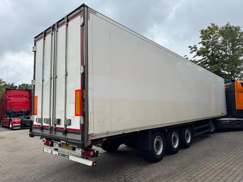 Schmitz Cargobull SKO 24 5x Meatrails Rohrbahnen Fleisch Carrier Vector 1950MT - Изотермичен полуремарке: снимка 2 Schmitz Cargobull SKO 24 5x Meatrails Rohrbahnen Fleisch Carrier Vector 1950MT - Изотермичен полуремарке: снимка 2