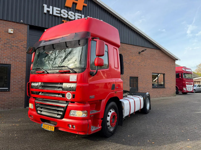 DAF CF 85.410 MMBS! Lanbouwkenteken, handgeschakeld, pto voorbereiding - Влекач: снимка 1 DAF CF 85.410 MMBS! Lanbouwkenteken, handgeschakeld, pto voorbereiding - Влекач: снимка 1