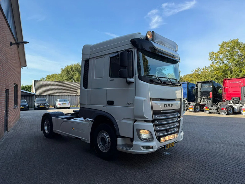 DAF XF 430 MX 13 4X2 Space Cab Standairco Alcoa NL Truck - Влекач: снимка 4 DAF XF 430 MX 13 4X2 Space Cab Standairco Alcoa NL Truck - Влекач: снимка 4