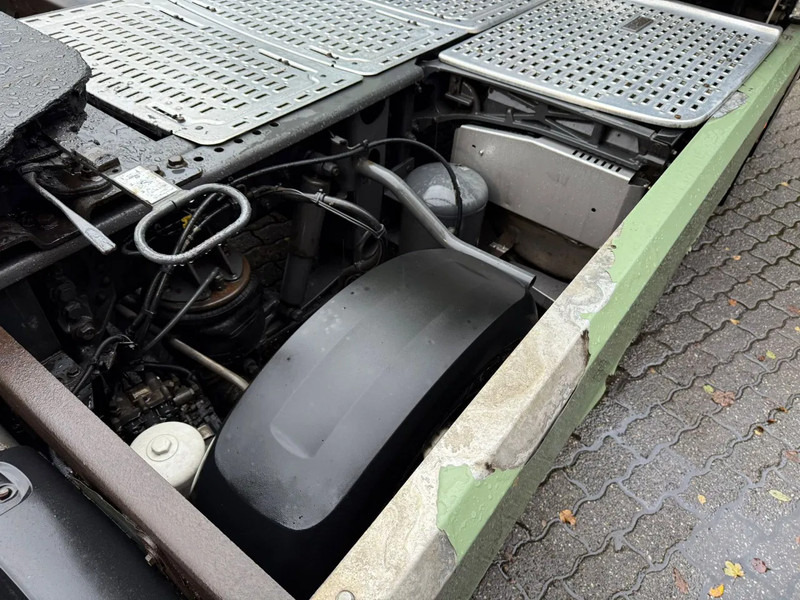 DAF XF 440 6X2 FTP Space Cab Standairco NL Truck - Влекач: снимка 5 DAF XF 440 6X2 FTP Space Cab Standairco NL Truck - Влекач: снимка 5