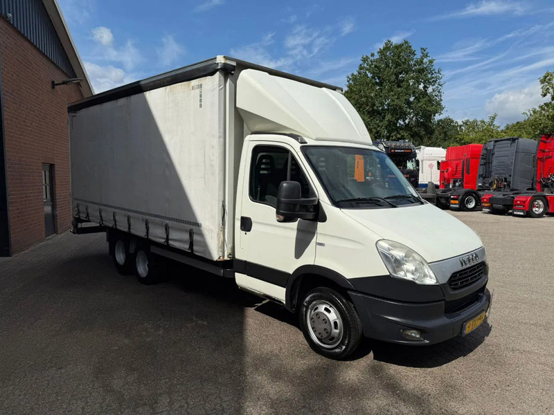 Iveco Daily 40C17 BE Combinatie Veldhuizen schuifzeil opbouw - Влекач: снимка 4 Iveco Daily 40C17 BE Combinatie Veldhuizen schuifzeil opbouw - Влекач: снимка 4