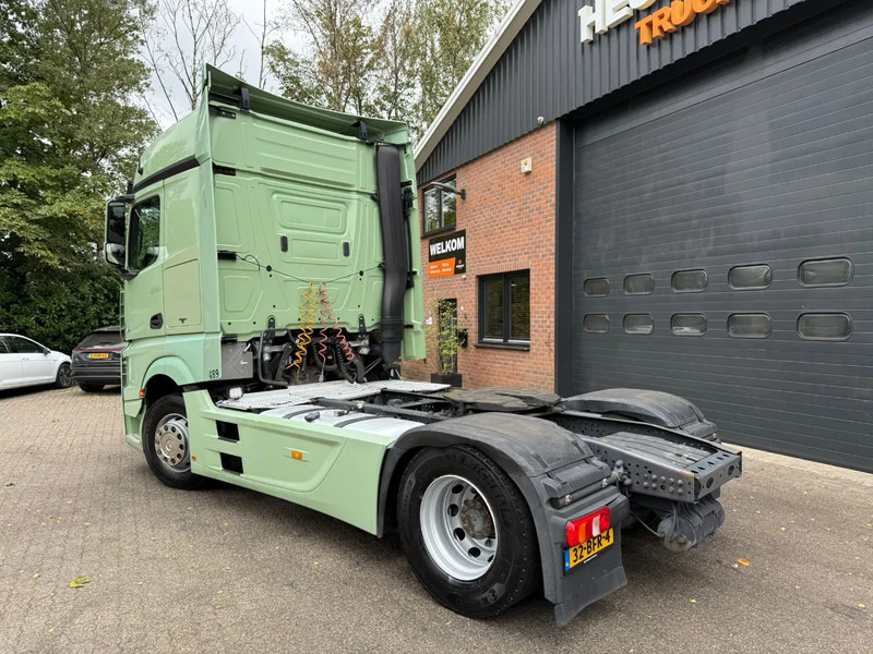Mercedes-Benz Actros 1842 4X2 Streamspace Side skirts 2x tank NL Truck - Влекач: снимка 3 Mercedes-Benz Actros 1842 4X2 Streamspace Side skirts 2x tank NL Truck - Влекач: снимка 3