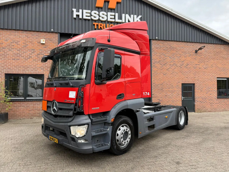 Mercedes-Benz Actros 1936 4X2 NL Truck 724.850KM - Влекач: снимка 1 Mercedes-Benz Actros 1936 4X2 NL Truck 724.850KM - Влекач: снимка 1