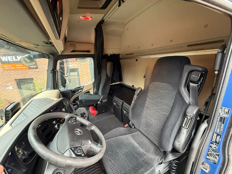 Mercedes-Benz Actros 1940 4x2 Streamspace Spoilers 603.877KM - Влекач: снимка 5 Mercedes-Benz Actros 1940 4x2 Streamspace Spoilers 603.877KM - Влекач: снимка 5