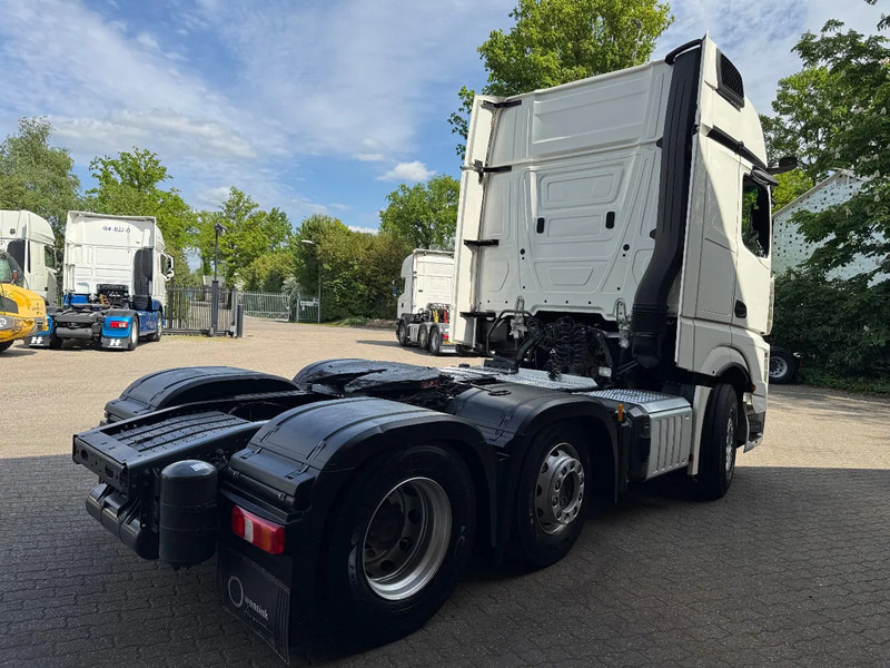 Mercedes-Benz Actros 2545 6X2 Gigaspace Gestuurde voorloopas NL Truck 327.240KM - Влекач: снимка 3 Mercedes-Benz Actros 2545 6X2 Gigaspace Gestuurde voorloopas NL Truck 327.240KM - Влекач: снимка 3