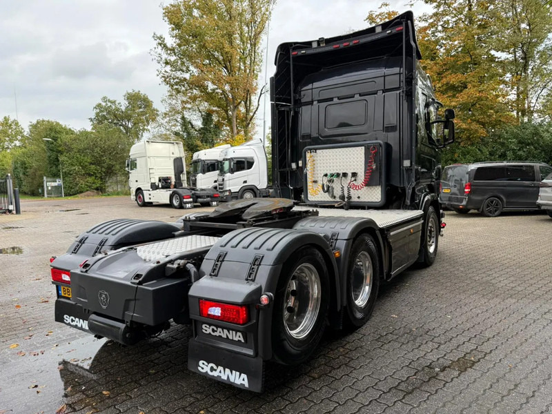 Scania R580 V8 6X2 Hydrauliek Schuifschotel 756.298KM NL Truck APK 02/2026 - Влекач: снимка 4 Scania R580 V8 6X2 Hydrauliek Schuifschotel 756.298KM NL Truck APK 02/2026 - Влекач: снимка 4