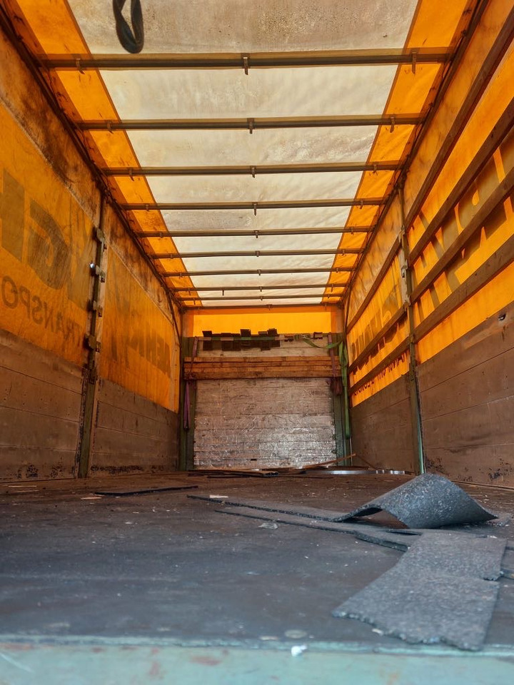 Kögel BDF-System, 7.450 mm lang, Heck: niedrige Türen - Брезентова каросерия: снимка 3 Kögel BDF-System, 7.450 mm lang, Heck: niedrige Türen - Брезентова каросерия: снимка 3