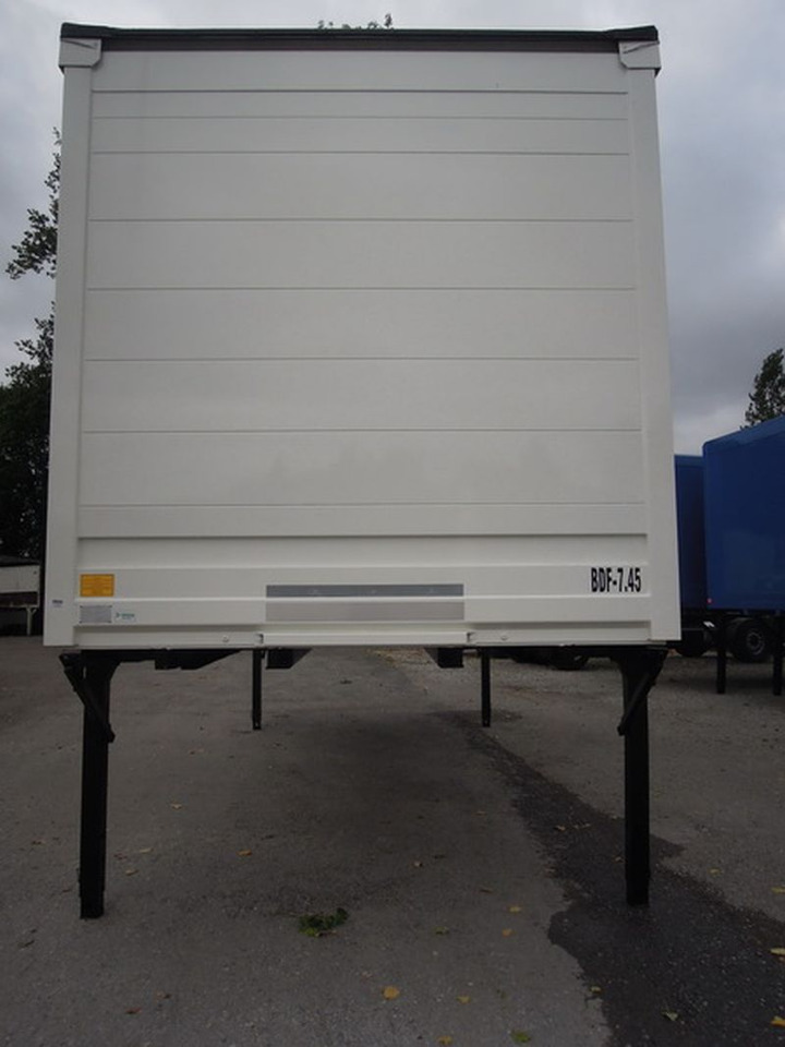Лизинг на Krone BDF-System, 7.450 mm lang, ** AIRPIPE möglich - kein Wassersack oder Eis auf dem Dach! Krone BDF-System, 7.450 mm lang, ** AIRPIPE möglich - kein Wassersack oder Eis auf dem Dach!: снимка 7