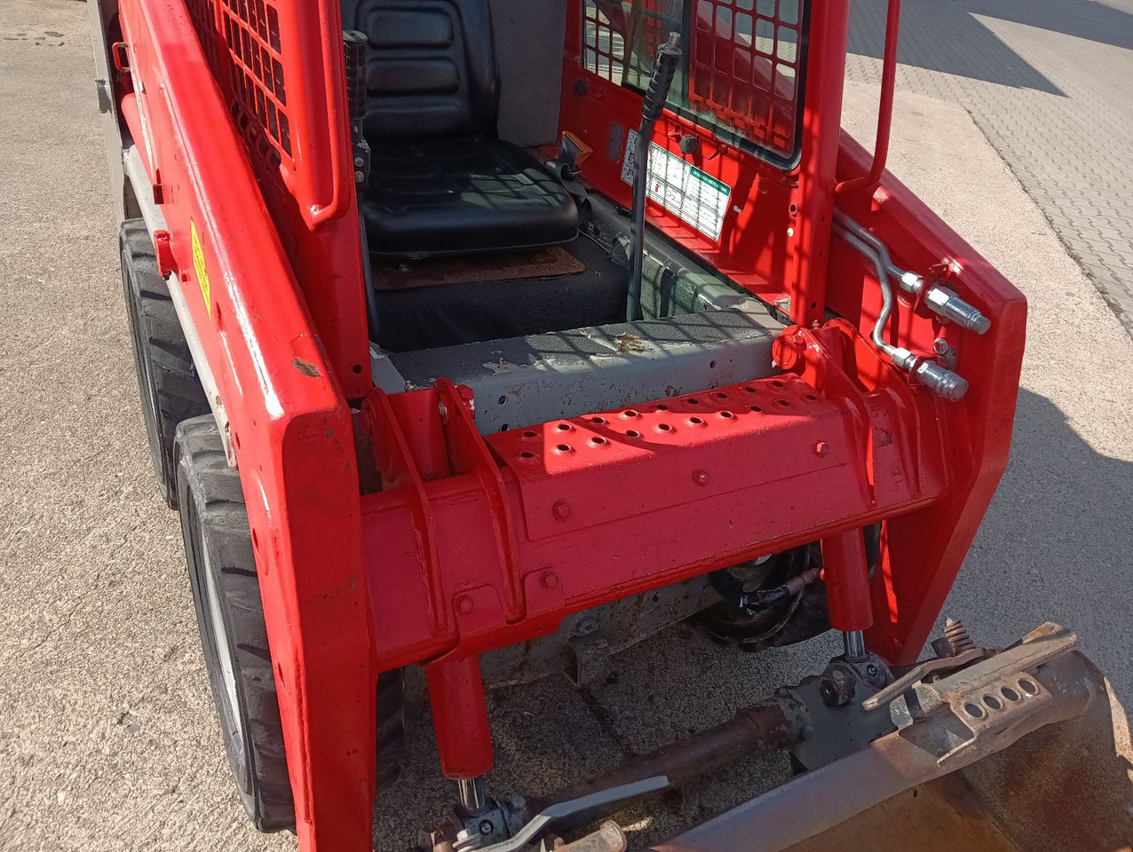 Нови Колесен товарач Bobcat S 100 Kompaktlader 1.8t. 925h ServiceNeu!: снимка 17