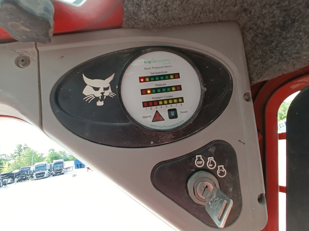 Нови Колесен товарач Bobcat S 100 Kompaktlader 1.8t. 925h ServiceNeu!: снимка 8