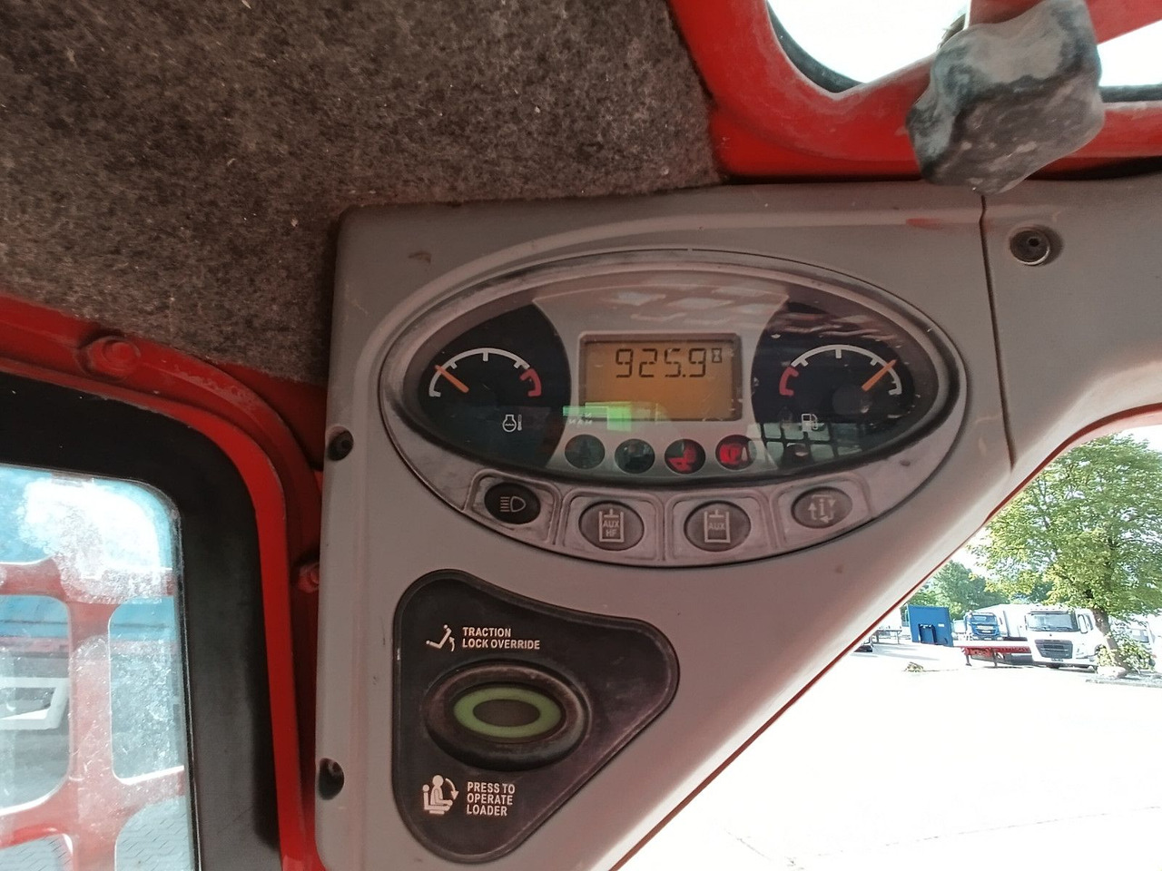 Нови Колесен товарач Bobcat S 100 Kompaktlader 1.8t. 925h ServiceNeu!: снимка 7