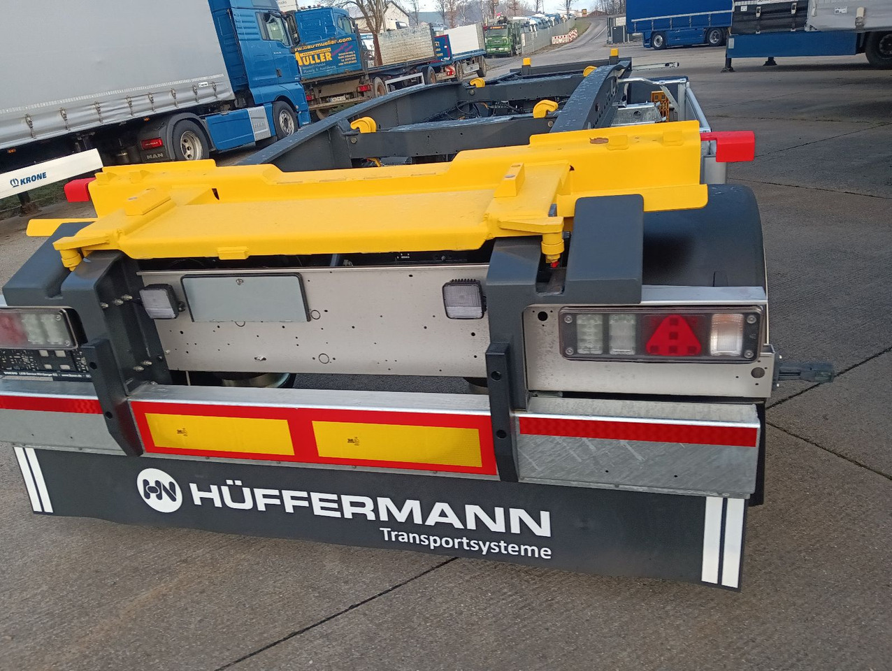 Hüffermann HSA1870 SAF VERZINKT Schlitten 5m-7m 3158kg NEU - Мултилифт/ Лифтдъмпер ремарке: снимка 4 Hüffermann HSA1870 SAF VERZINKT Schlitten 5m-7m 3158kg NEU - Мултилифт/ Лифтдъмпер ремарке: снимка 4