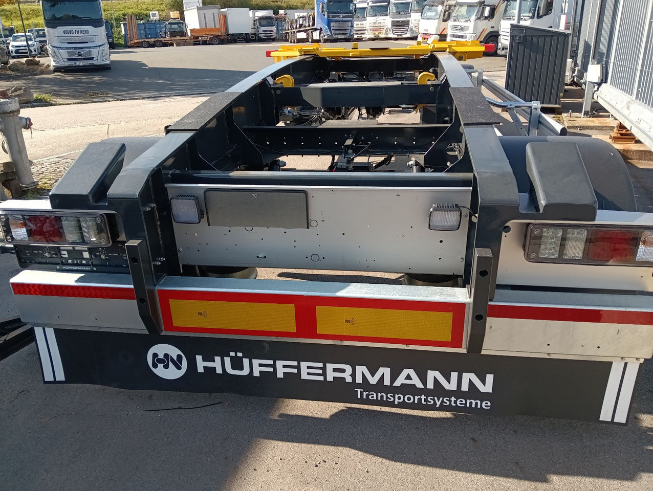Hüffermann HSA1870 SAF VERZINKT Schlitten 5m-7m 3158kg NEU - Мултилифт/ Лифтдъмпер ремарке: снимка 2 Hüffermann HSA1870 SAF VERZINKT Schlitten 5m-7m 3158kg NEU - Мултилифт/ Лифтдъмпер ремарке: снимка 2