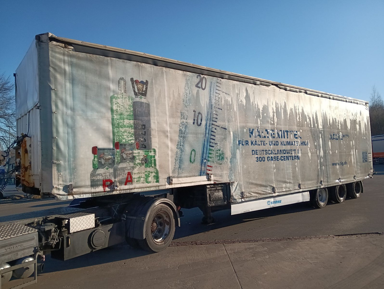 Krone SDP 27 12,2m JUMBO BPW 235/75R17,5 Reifen 90% - Нискорамна площадка полуремарке: снимка 1 Krone SDP 27 12,2m JUMBO BPW 235/75R17,5 Reifen 90% - Нискорамна площадка полуремарке: снимка 1