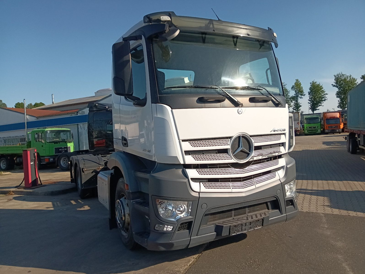 Mercedes-Benz 2545 6x2 Lenk/Lift MEILLER RK2070 Luft/Luft - Шаси кабина: снимка 1 Mercedes-Benz 2545 6x2 Lenk/Lift MEILLER RK2070 Luft/Luft - Шаси кабина: снимка 1
