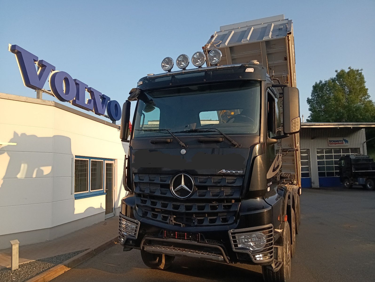 Mercedes-Benz AROCS 3246 8x4 MEILLER 3-Seiten Bordmatic SCHALT - Самосвал камион: снимка 1 Mercedes-Benz AROCS 3246 8x4 MEILLER 3-Seiten Bordmatic SCHALT - Самосвал камион: снимка 1