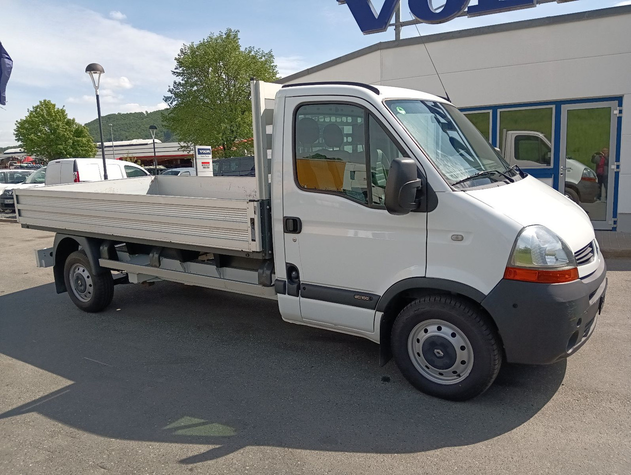 Renault MASTER 3,5t AHK, TÜV/Reifen/Bremse NEU orig.64t - Бордови бус, Бус с двойна кабина: снимка 5 Renault MASTER 3,5t AHK, TÜV/Reifen/Bremse NEU orig.64t - Бордови бус, Бус с двойна кабина: снимка 5
