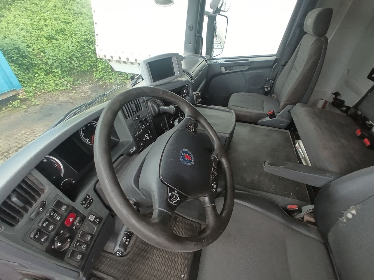 Scania G360 6x2 RETARDER FAUN ROTOPRESS 521L Zöller 230 - Боклукчийска кола: снимка 5 Scania G360 6x2 RETARDER FAUN ROTOPRESS 521L Zöller 230 - Боклукчийска кола: снимка 5
