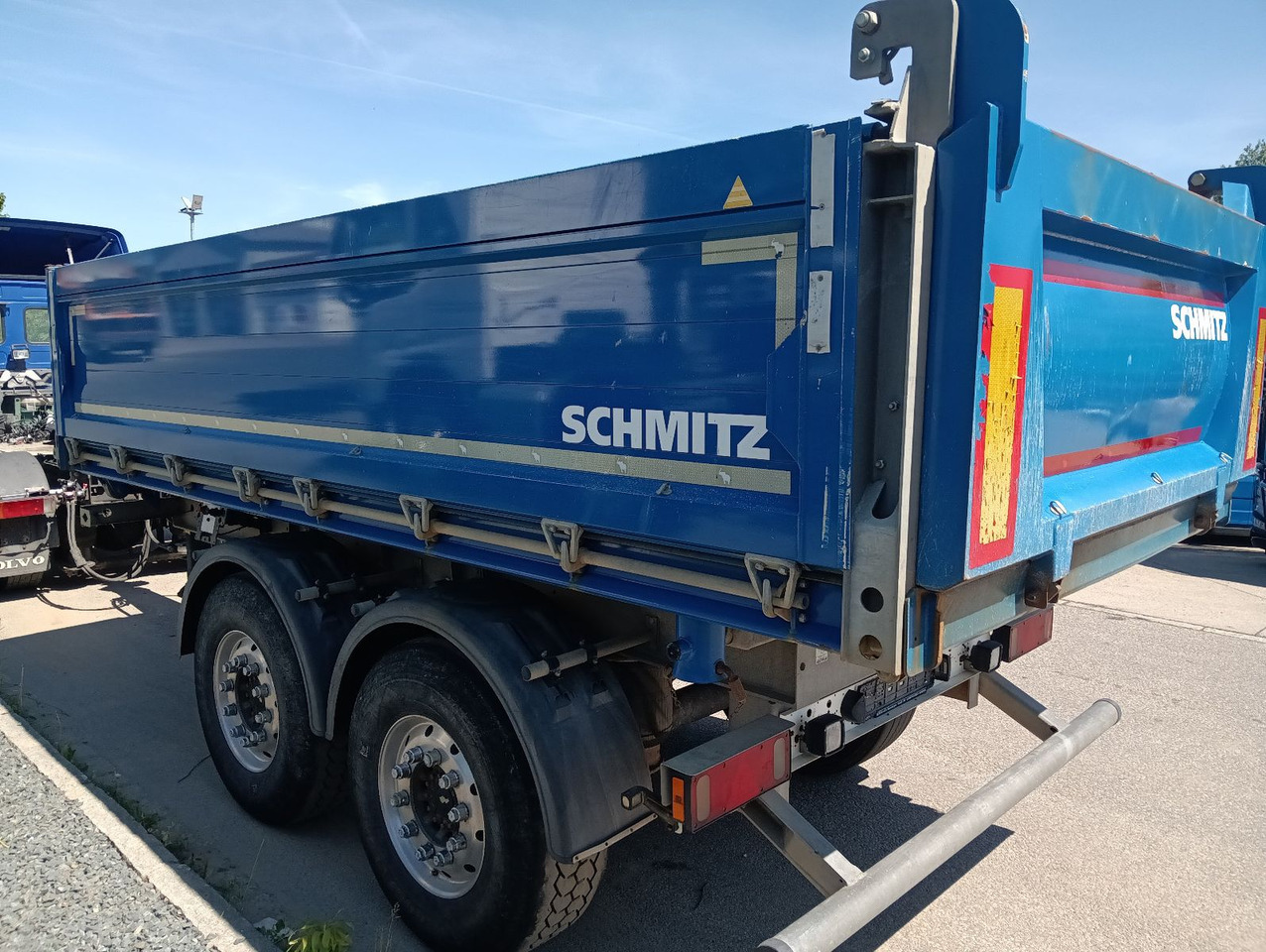 Schmitz Cargobull ZKI 18 Tandem 3-Seiten Kipper ALU ALCOA Rollplan - Самосвал ремарке: снимка 1 Schmitz Cargobull ZKI 18 Tandem 3-Seiten Kipper ALU ALCOA Rollplan - Самосвал ремарке: снимка 1