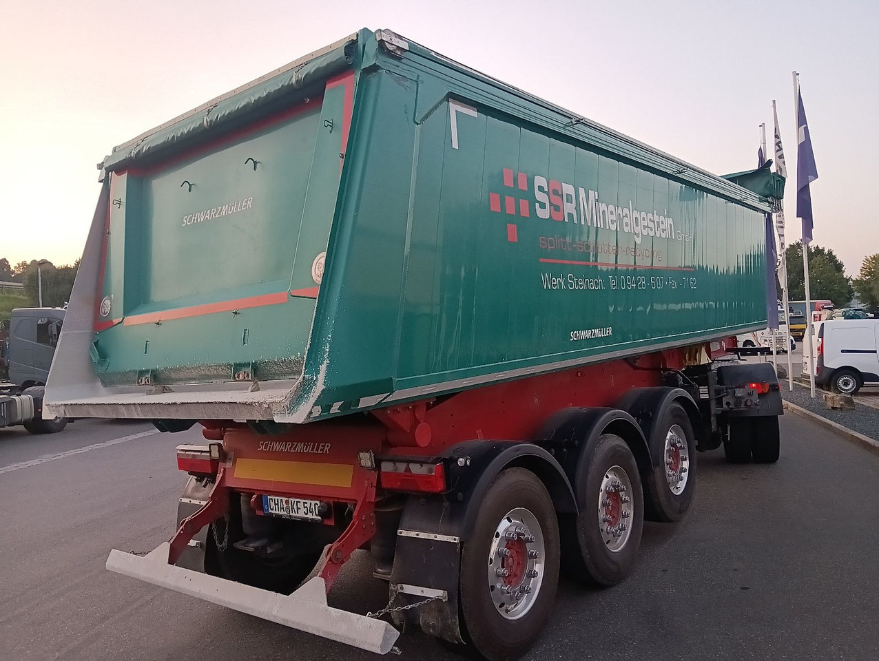 Schwarzmüller 3-A Alumulde ALCOA 27m3 SAF Lift 5,4t el.Verdeck - Самосвал полуремарке: снимка 2 Schwarzmüller 3-A Alumulde ALCOA 27m3 SAF Lift 5,4t el.Verdeck - Самосвал полуремарке: снимка 2
