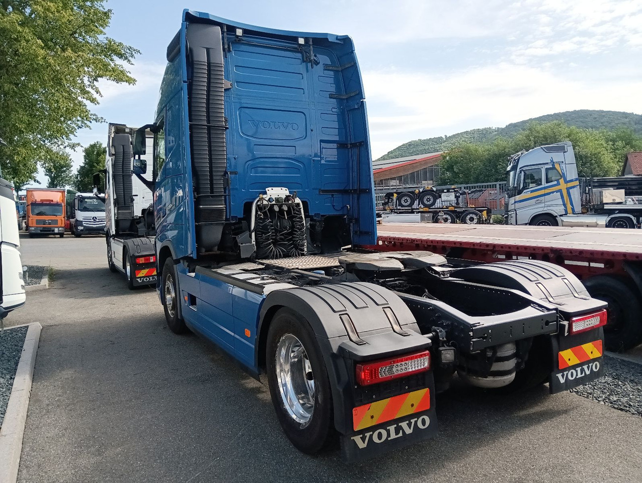 Volvo FH 500 4x2T GlobeXL FullOption ALCOA Leder Servi - Влекач: снимка 2 Volvo FH 500 4x2T GlobeXL FullOption ALCOA Leder Servi - Влекач: снимка 2