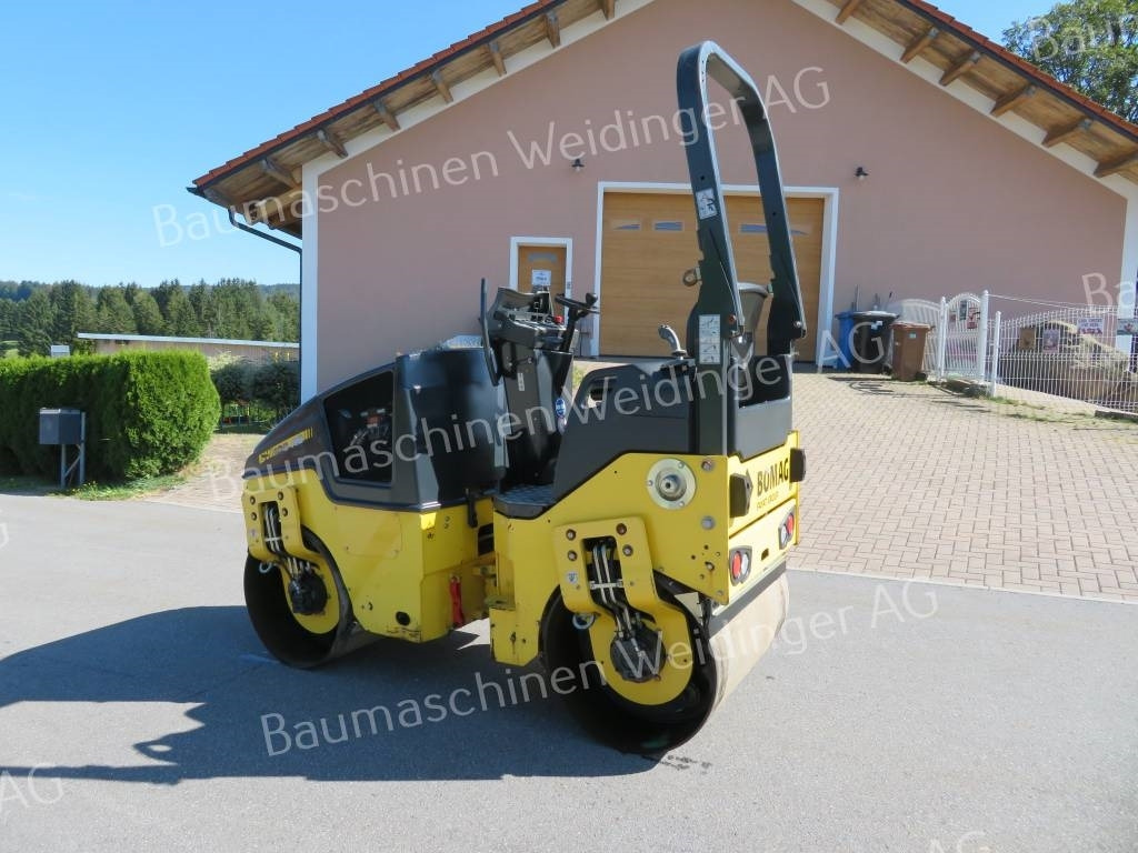 Bomag BW 100 AD-5 - Пътен валяк: снимка 5 Bomag BW 100 AD-5 - Пътен валяк: снимка 5