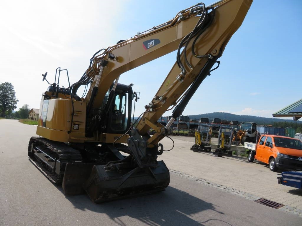 CAT 315 F - Верижен багер: снимка 2 CAT 315 F - Верижен багер: снимка 2