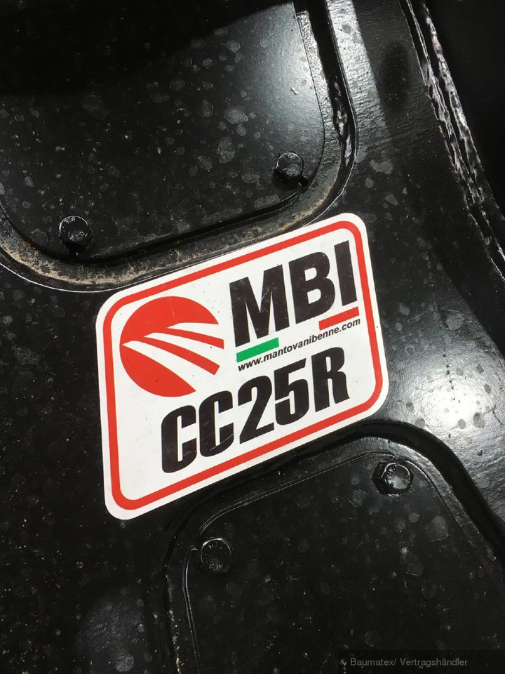 MBI CC25R für 25- 32to. Bagger - Хидравлична ножица за Строителна техника: снимка 4 MBI CC25R für 25- 32to. Bagger - Хидравлична ножица за Строителна техника: снимка 4