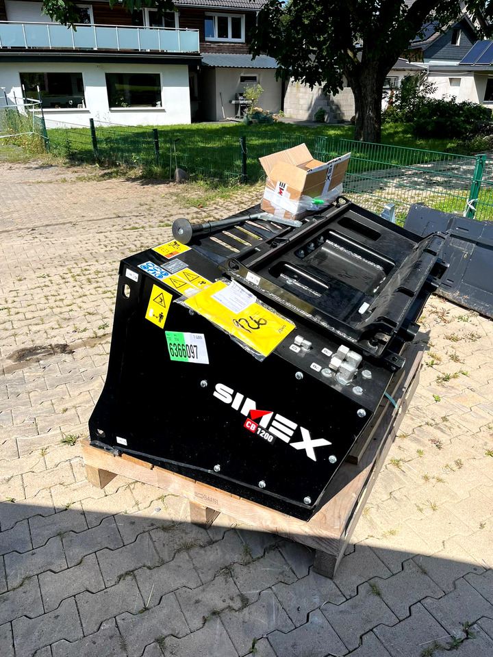 Simex CB1200 Crusher bucket for Skid loader (Highflow!) - Кофа за товарач за Кофа: снимка 4 Simex CB1200 Crusher bucket for Skid loader (Highflow!) - Кофа за товарач за Кофа: снимка 4