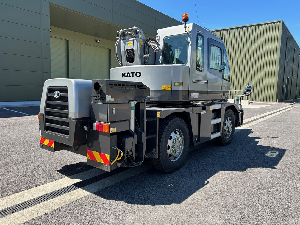 Кран за всякакви терени KATO 13 Ton City Crane with Only 6,822kms and 1,362 hours from New: снимка 5