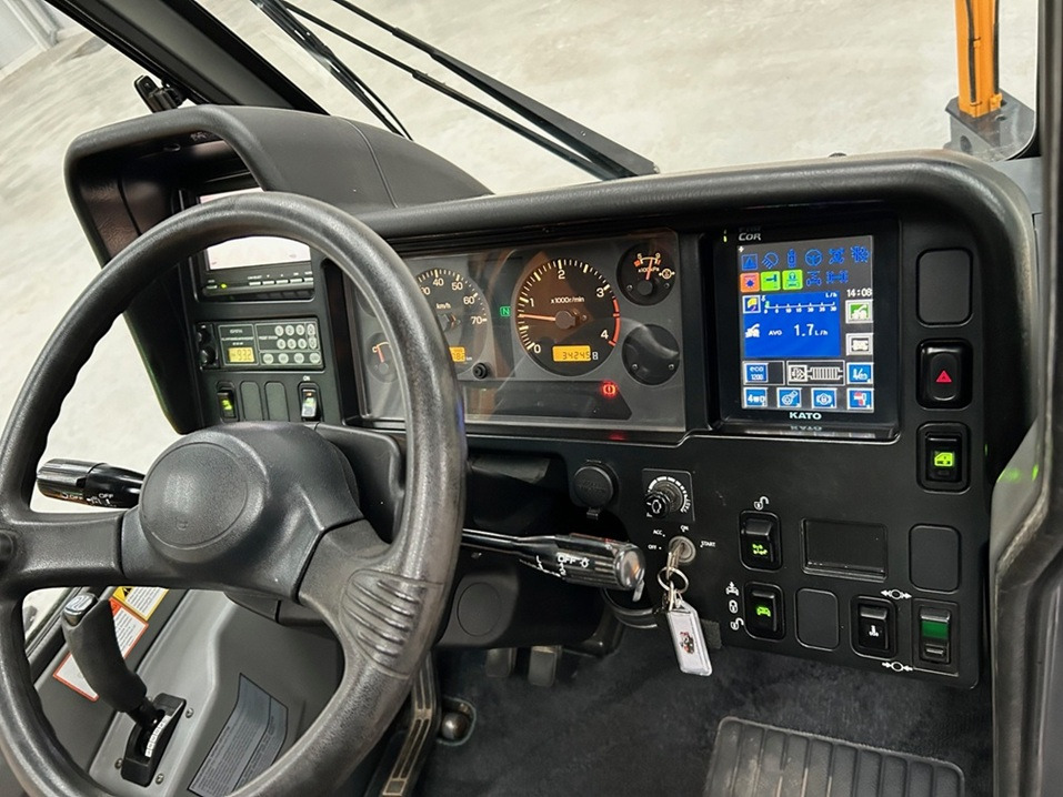 Автокран KATO CR-130Ri - 13 Ton City Crane with Only 8,563 miles from New !!: снимка 36