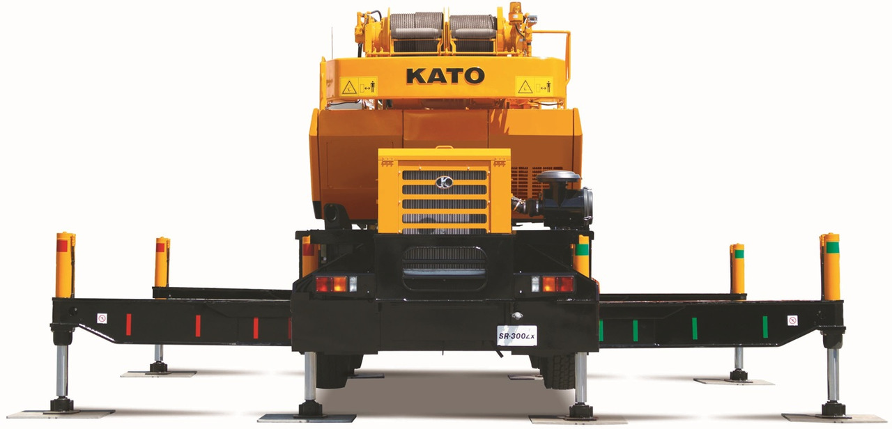 KATO SR-300Lx - 30 Ton Rough Terrain Crane - Кран за пресечени терени: снимка 3 KATO SR-300Lx - 30 Ton Rough Terrain Crane - Кран за пресечени терени: снимка 3