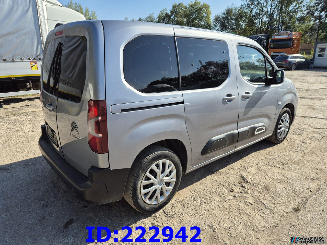 Лек автомобил CITROEN Berlingo: снимка 6