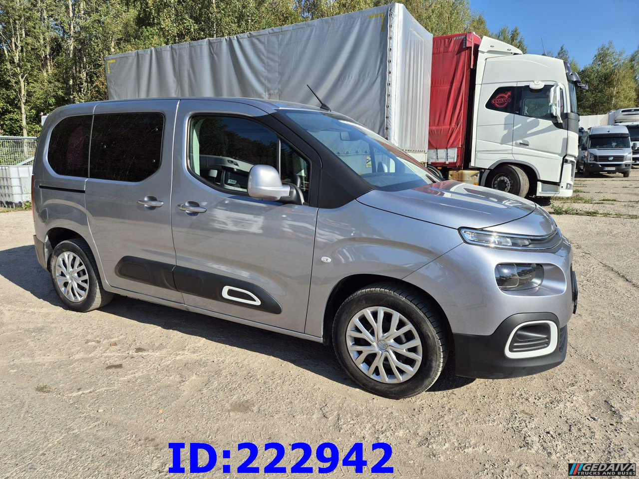 CITROEN Berlingo - Пътнически бус: снимка 4 CITROEN Berlingo - Пътнически бус: снимка 4