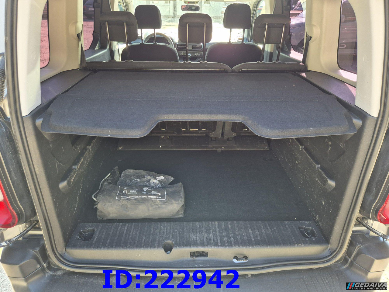 Лек автомобил CITROEN Berlingo: снимка 9