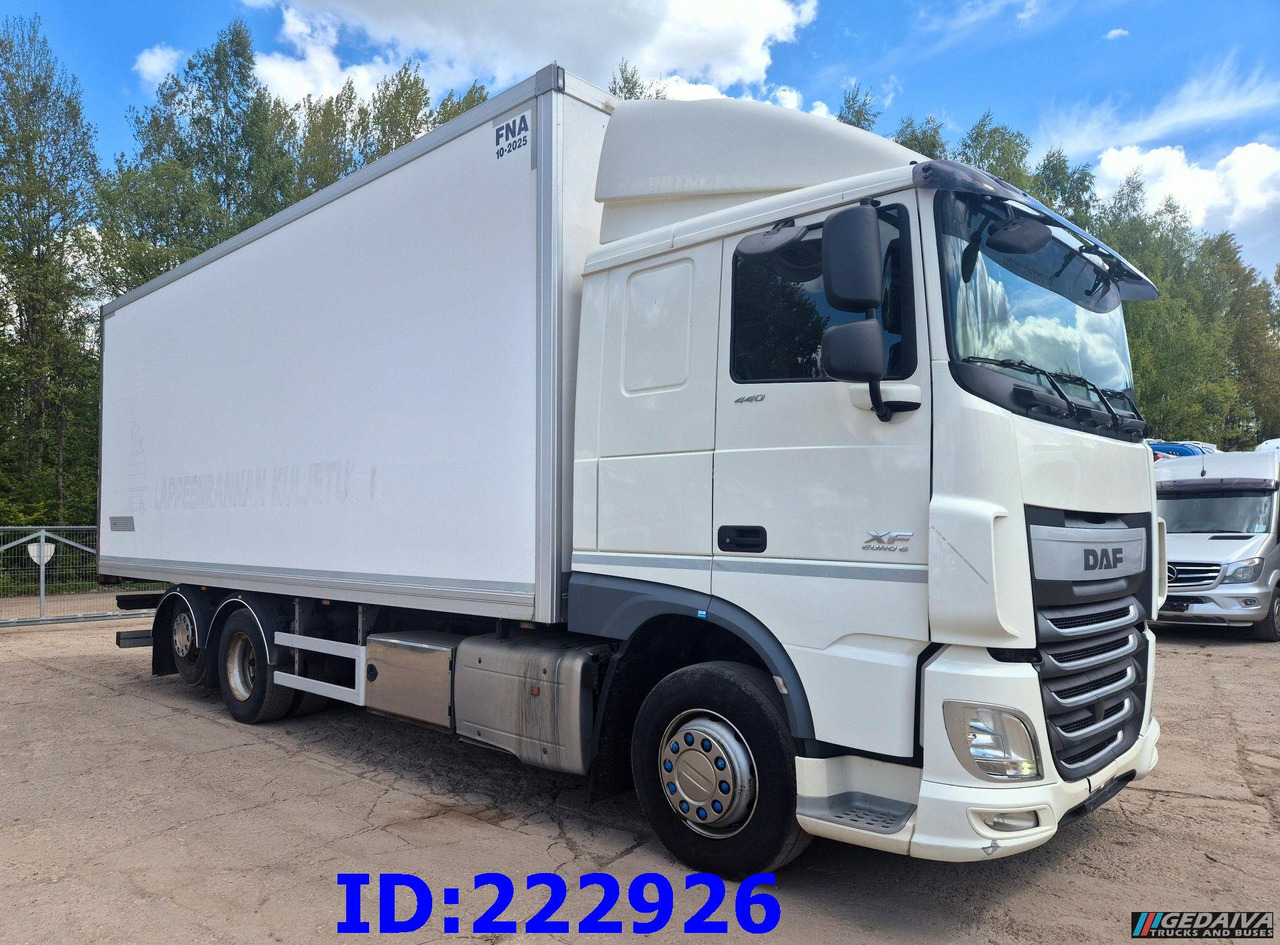 DAF XF 106 440 FAR 6x2 Euro6 - Изотермичен камион: снимка 1 DAF XF 106 440 FAR 6x2 Euro6 - Изотермичен камион: снимка 1