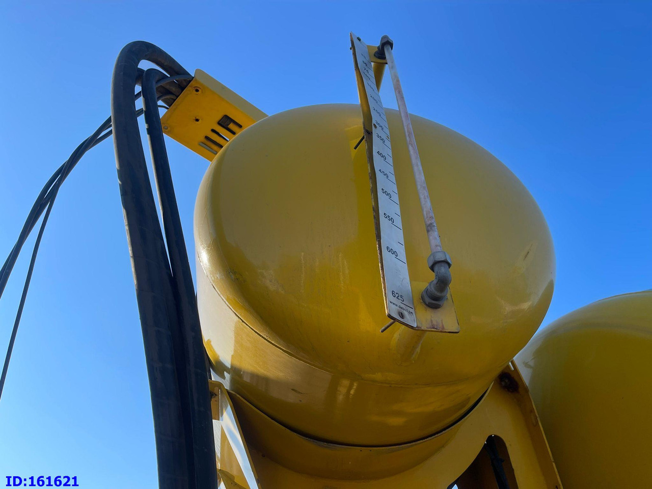 Полуремарке бетон миксер DE BUF BM 12-36-2   12m3: снимка 10