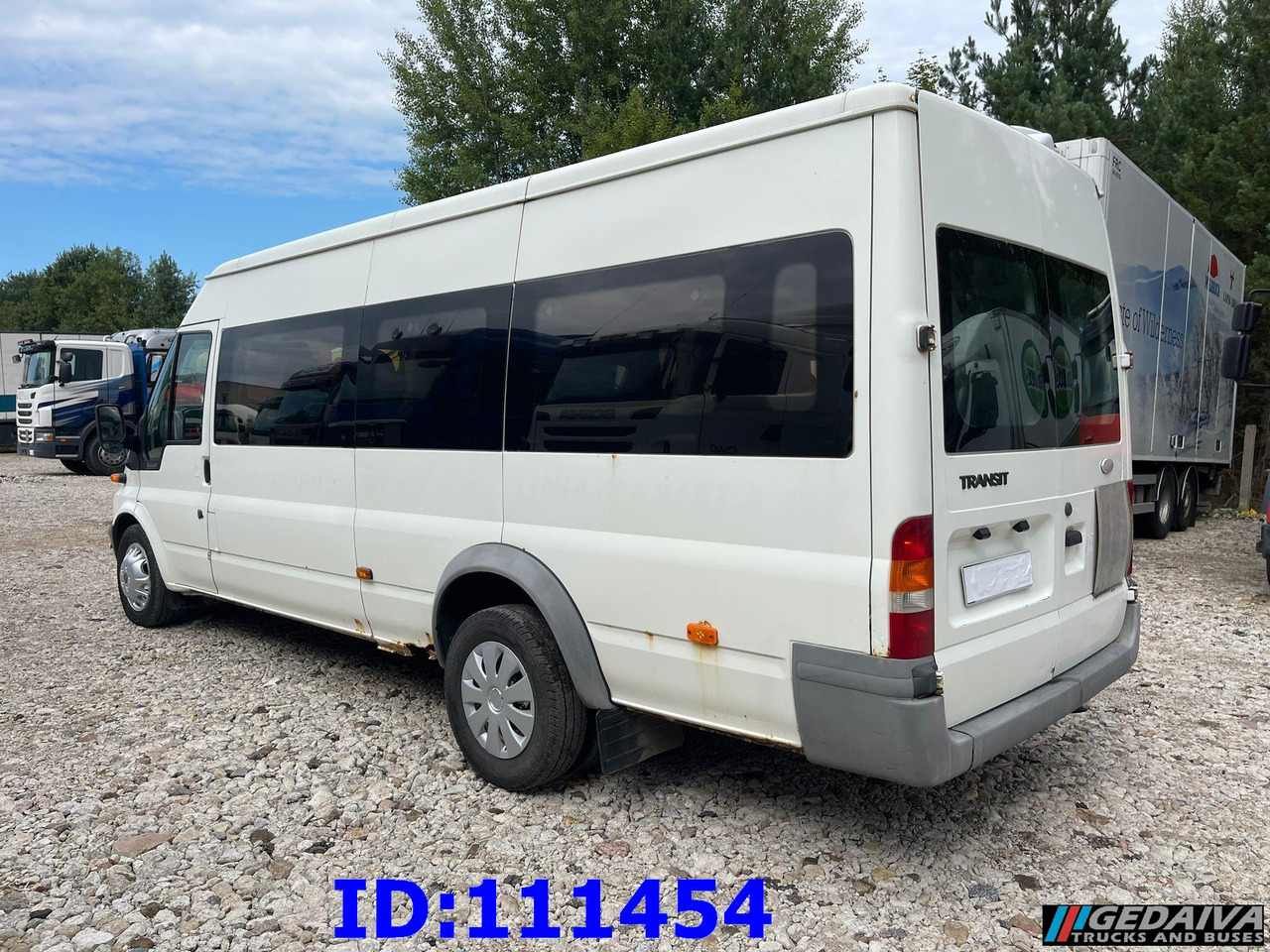 FORD Transit Manual 17-seater - Туристически автобус: снимка 5 FORD Transit Manual 17-seater - Туристически автобус: снимка 5