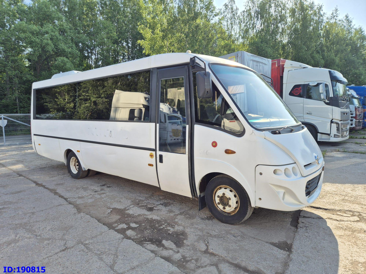 IVECO 65c18 Thesi Kapena 27place (Engine problem) - Туристически автобус: снимка 1 IVECO 65c18 Thesi Kapena 27place (Engine problem) - Туристически автобус: снимка 1