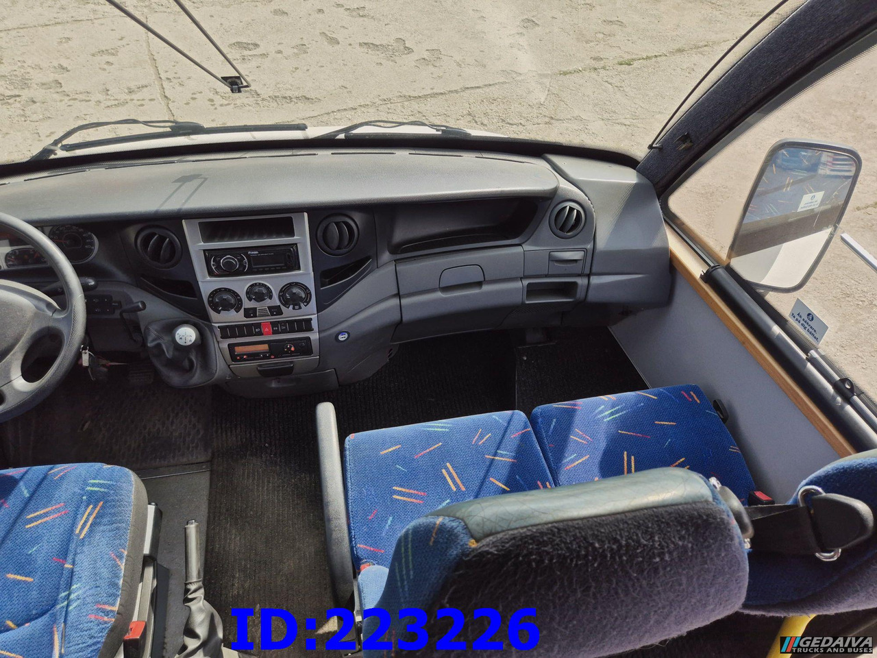 Туристически автобус IVECO Daily 70C17A  25-seater Euro5: снимка 13