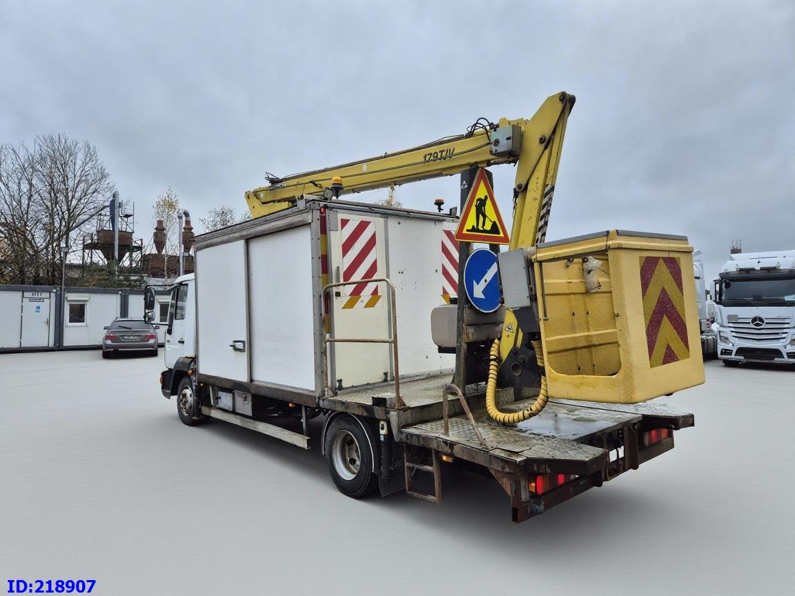 MAN LE 220C + Sky King 179TV - Автовишка, Комунална/ Специална техника: снимка 5 MAN LE 220C + Sky King 179TV - Автовишка, Комунална/ Специална техника: снимка 5