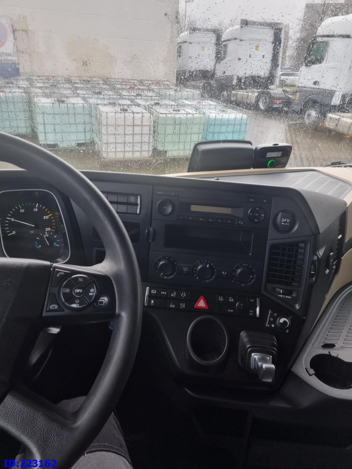 Шаси кабина MERCEDES-BENZ Actros 2542 BDF 6x2 Euro6: снимка 11