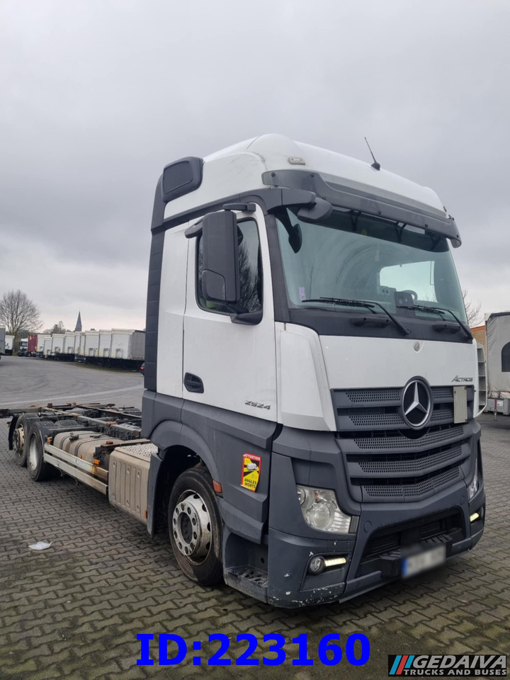 MERCEDES-BENZ Actros 2542 BDF Euro6 - Шаси кабина: снимка 2 MERCEDES-BENZ Actros 2542 BDF Euro6 - Шаси кабина: снимка 2