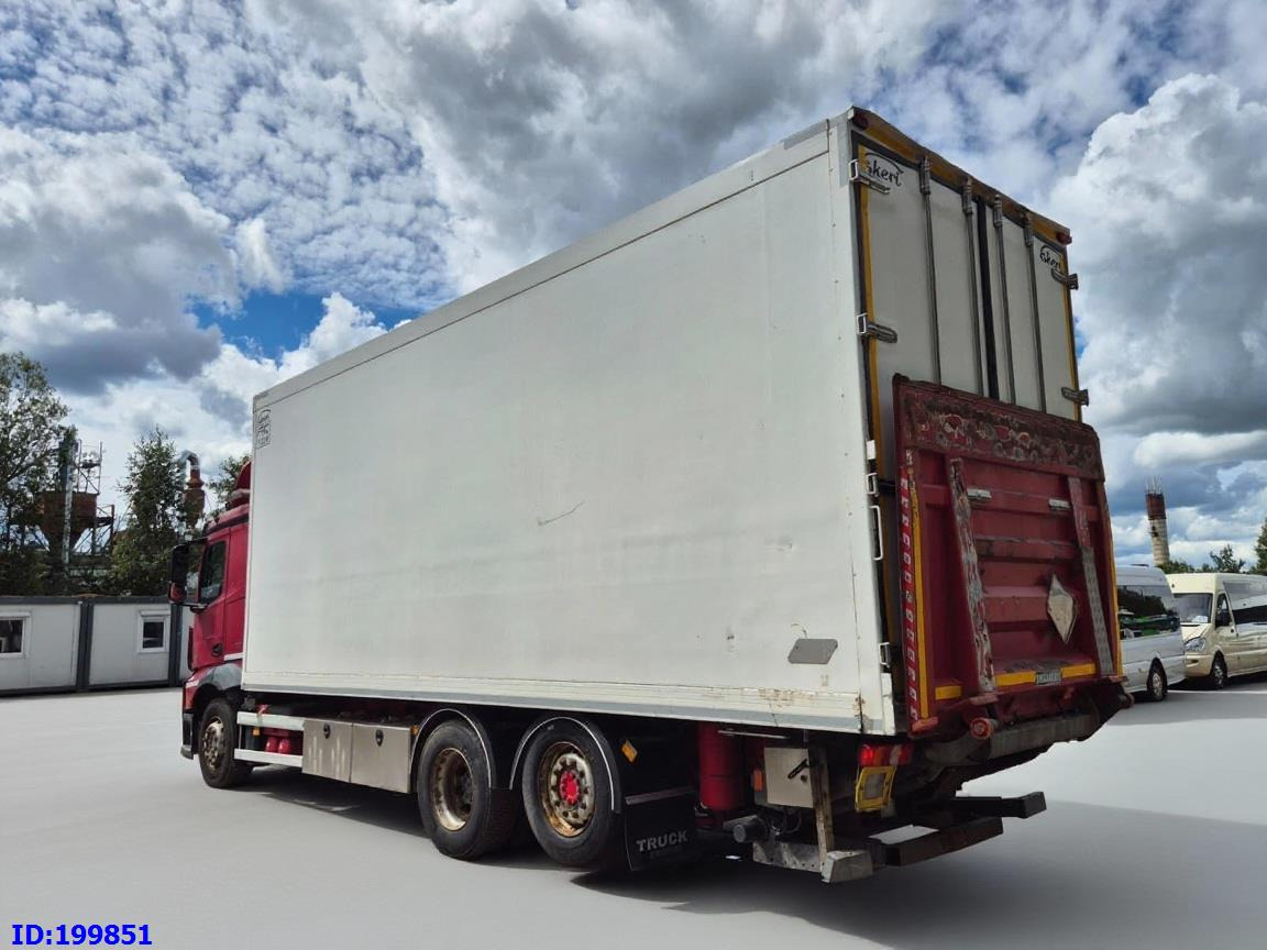 MERCEDES-BENZ Actros 2551 6x2 Euro5 - Камион фургон: снимка 4 MERCEDES-BENZ Actros 2551 6x2 Euro5 - Камион фургон: снимка 4