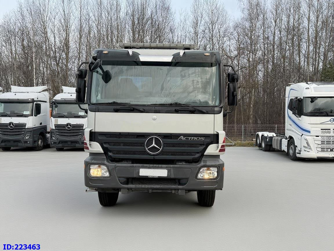 MERCEDES-BENZ Actros 3241 8x4 TOP CONDITION - Самосвал камион: снимка 2 MERCEDES-BENZ Actros 3241 8x4 TOP CONDITION - Самосвал камион: снимка 2
