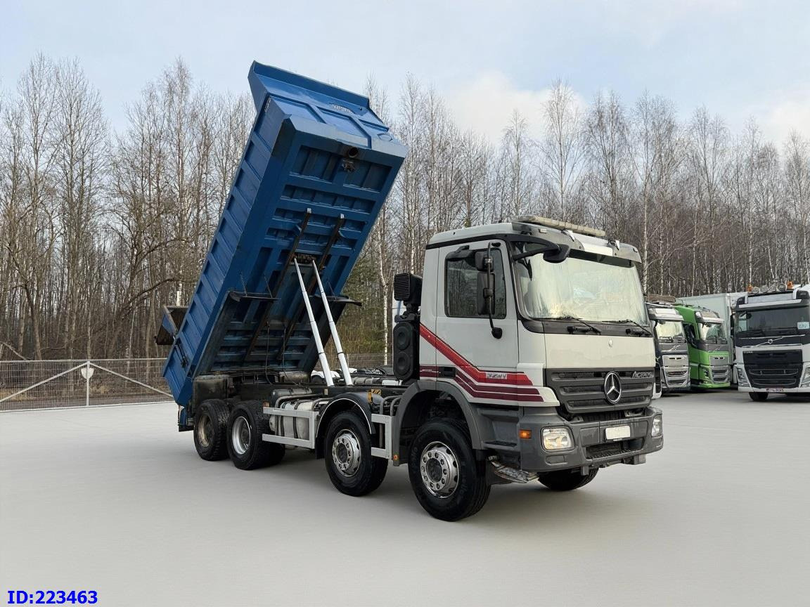 MERCEDES-BENZ Actros 3241 8x4 TOP CONDITION - Самосвал камион: снимка 4 MERCEDES-BENZ Actros 3241 8x4 TOP CONDITION - Самосвал камион: снимка 4