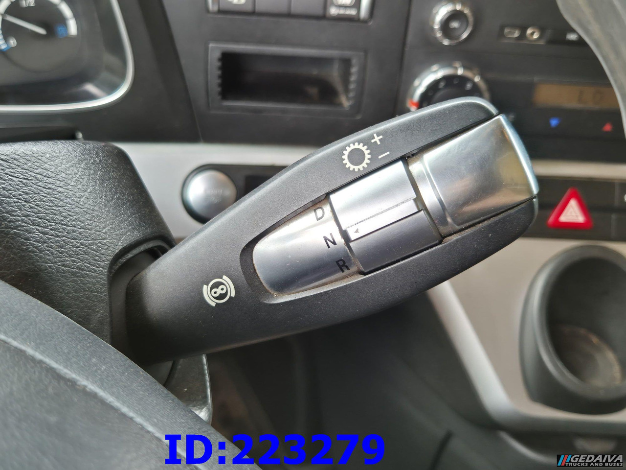 Шаси кабина MERCEDES-BENZ Actros 3563  8×4 ( Steering axle): снимка 15