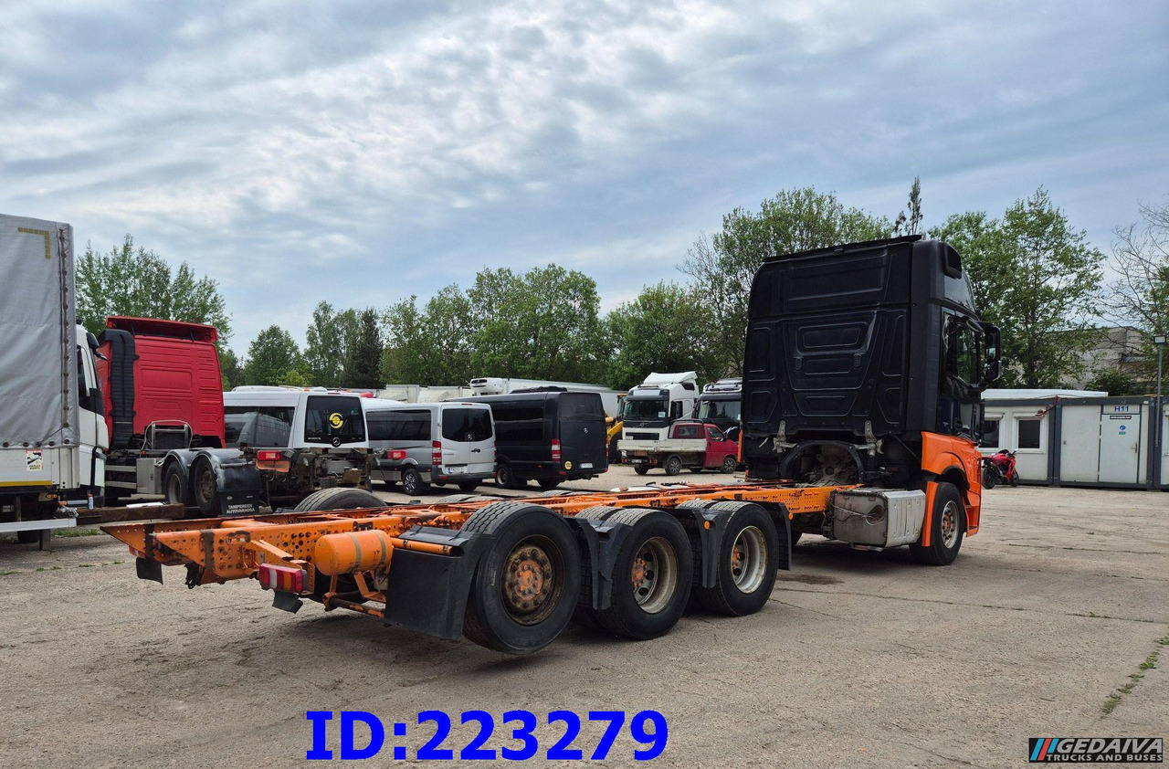 Шаси кабина MERCEDES-BENZ Actros 3563  8×4 ( Steering axle): снимка 6